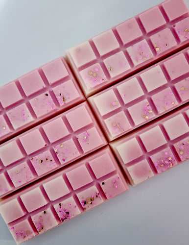 Kayali Boujee Marshmallow Snap Bar Melt